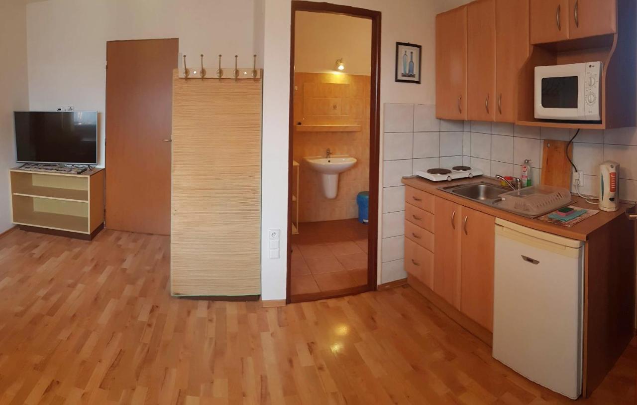 Apartments Iris Liptovský Mikuláš 外观 照片